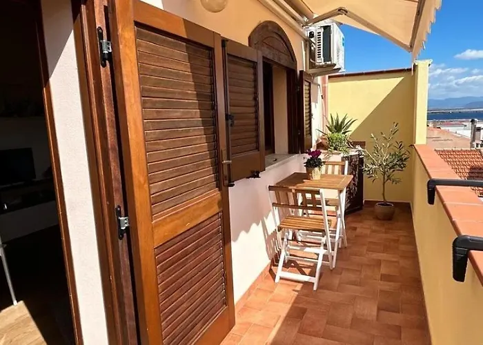 アパート Annora SantʼAntìoco